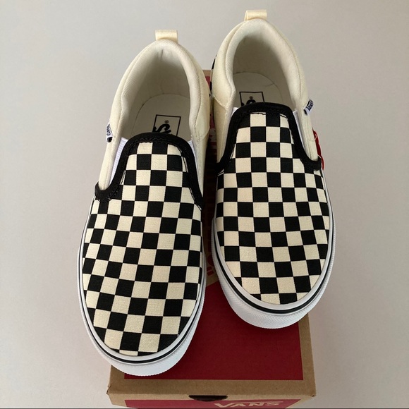 Vans Youth Size 2 Asher Checkers Slip On Sneakers - Picture 3 of 9